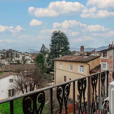 Chica's Luxury Loft Lucca